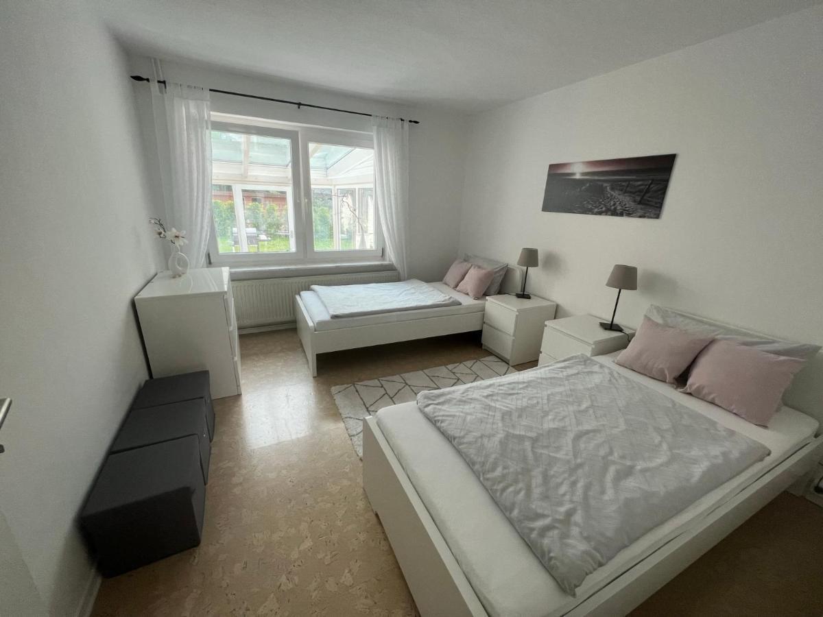 Familienfreundliche Ferienwohnung Mit Wintergarten Badow Exterior photo